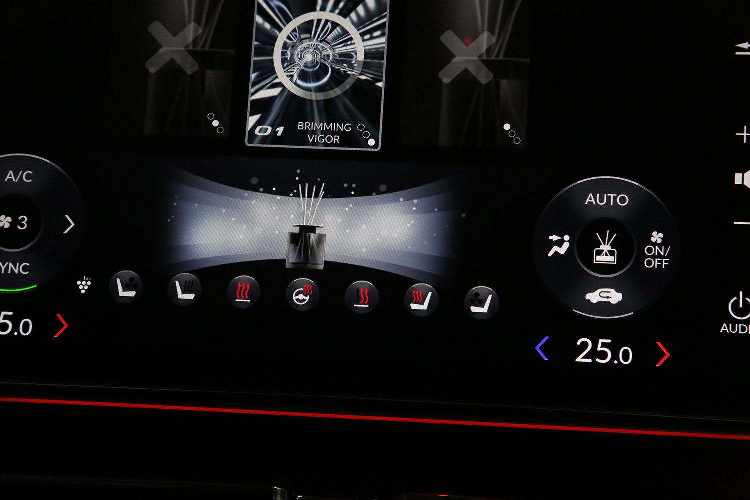 ホンダ・インサイト（4代目）のヒーター関係の装備