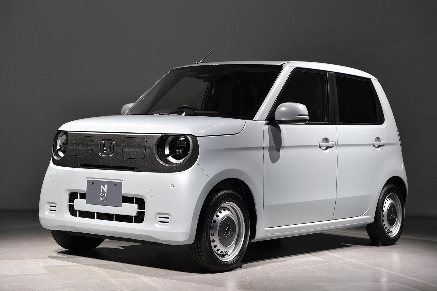 ホンダ N-ONE e: