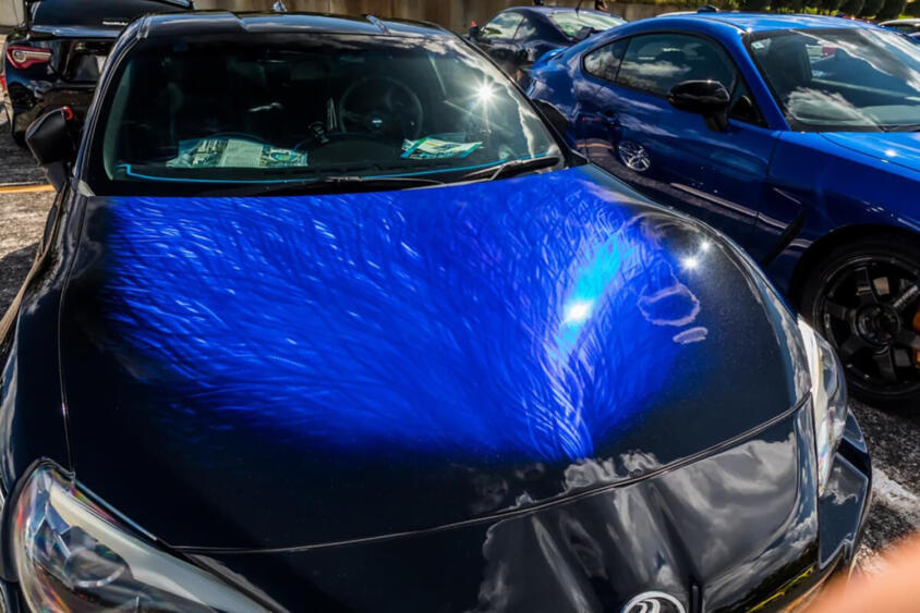 クルマのボディに傷を入れてアート化！　いまカスタムの世界で脚光を浴びる「グラインダータトゥー」とは