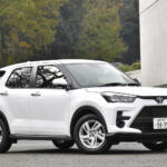 【画像】７年前の発売なのに最新車をモノともしない売れ行き！　トヨタ・ライズが販売ランキング上位をキープし続けるワケ 〜 画像15