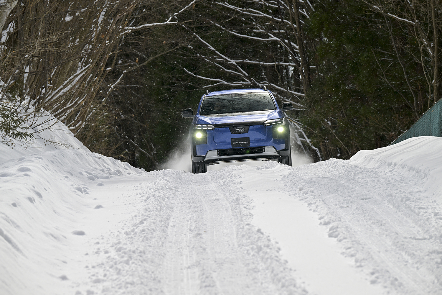 スバル・トレイルシーカーを雪道で乗ったら死角ゼロだった 〜 画像11
