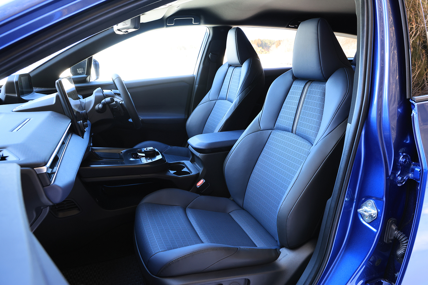 スバル・トレイルシーカーを雪道で乗ったら死角ゼロだった 〜 画像32