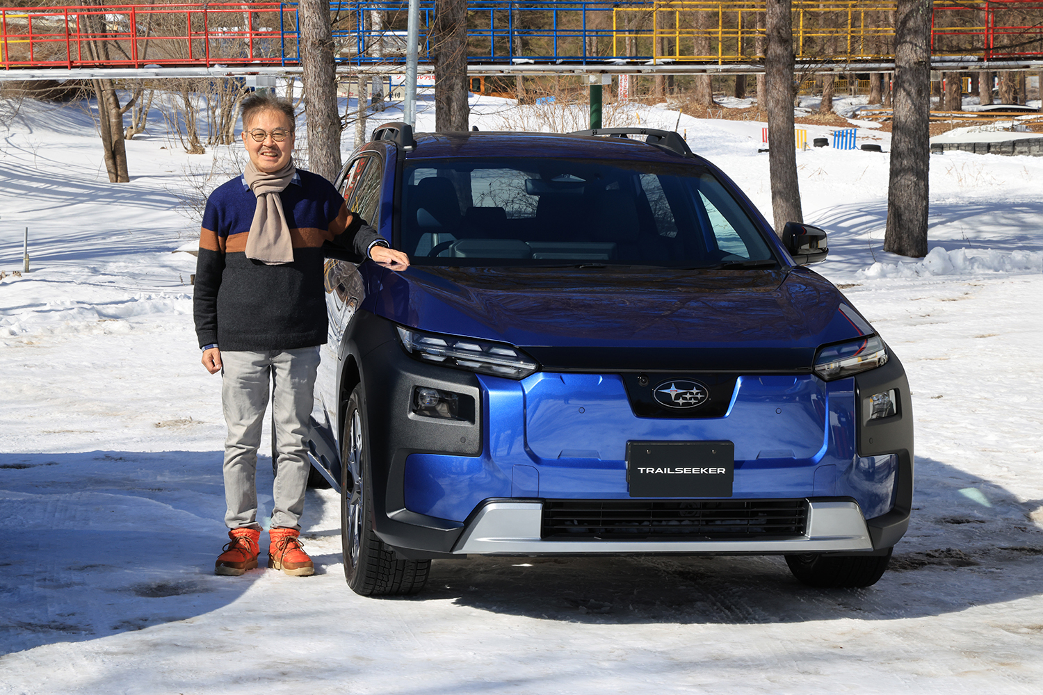 スバル・トレイルシーカーを雪道で乗ったら死角ゼロだった