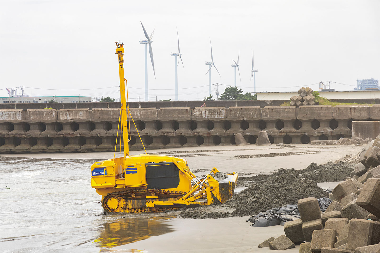 水陸両用ブルドーザー D155W1