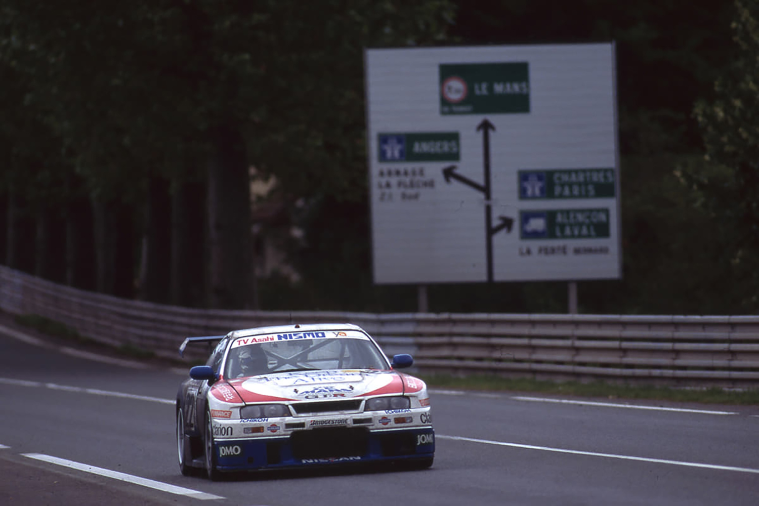 ル・マンに出るためだけに作られたたった１台だけのロードカー「NISMO GT-R LM」とは 〜 画像6