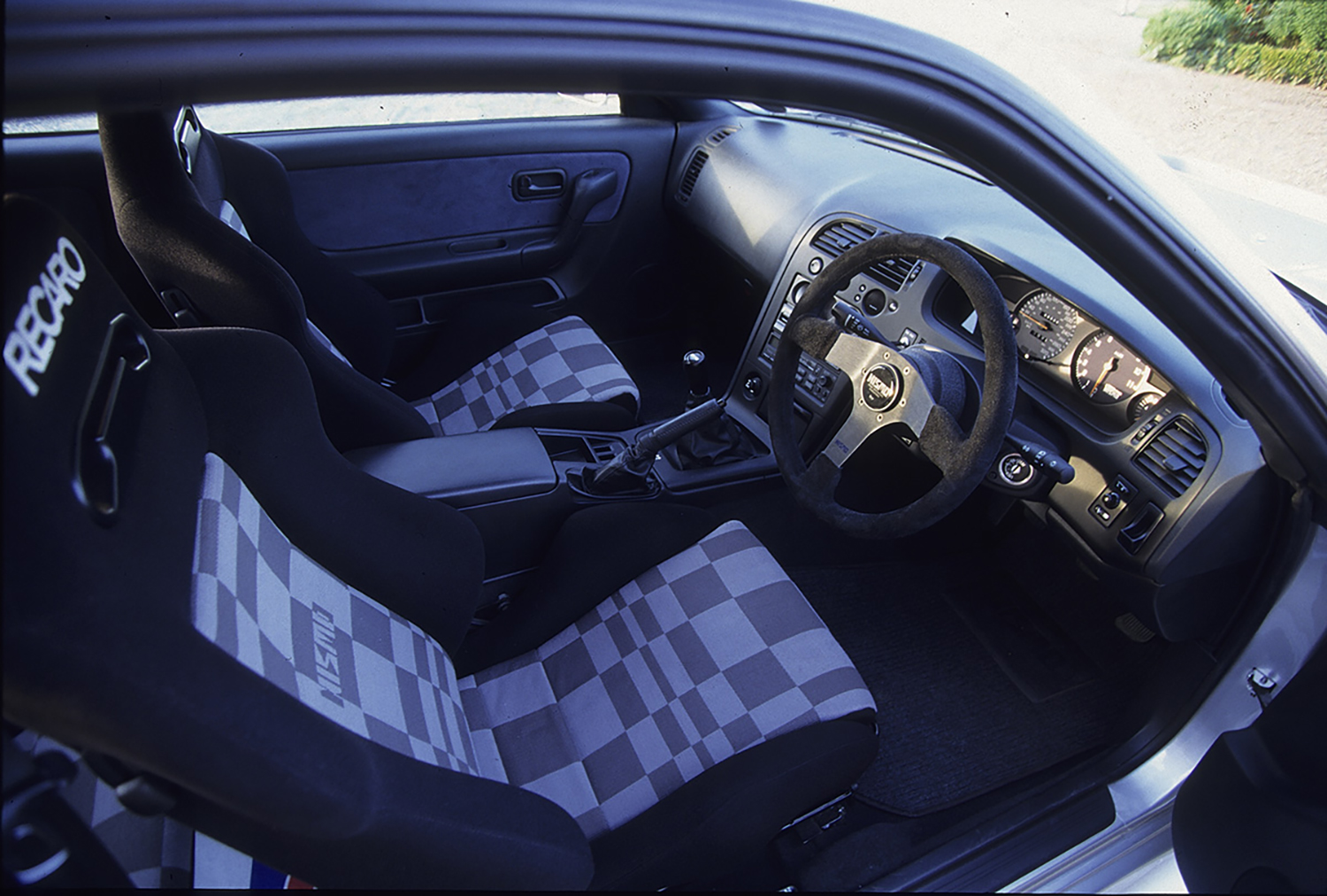 日産 NISMO GT-R LMの車内 〜 画像32