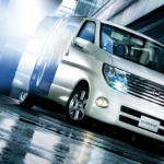 カスタマイズカーから日産の工場で製造される人気車種！　いまやファンだらけの「ハイウェイスター」の大出世ストーリー