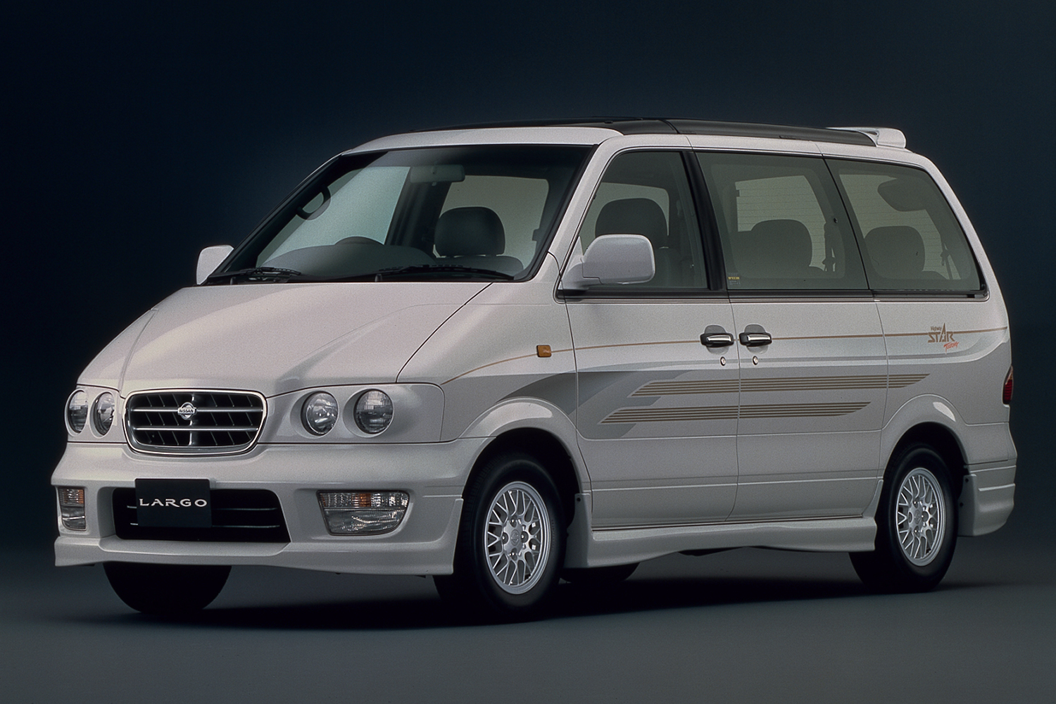 日産の名作「ハイウェイスター」シリーズとは 〜 画像2