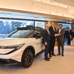 日産リーフの無人運転タクシーが日本でもまもなく走り出す可能性！　日産とWAYVEとUberが協業を発表!!