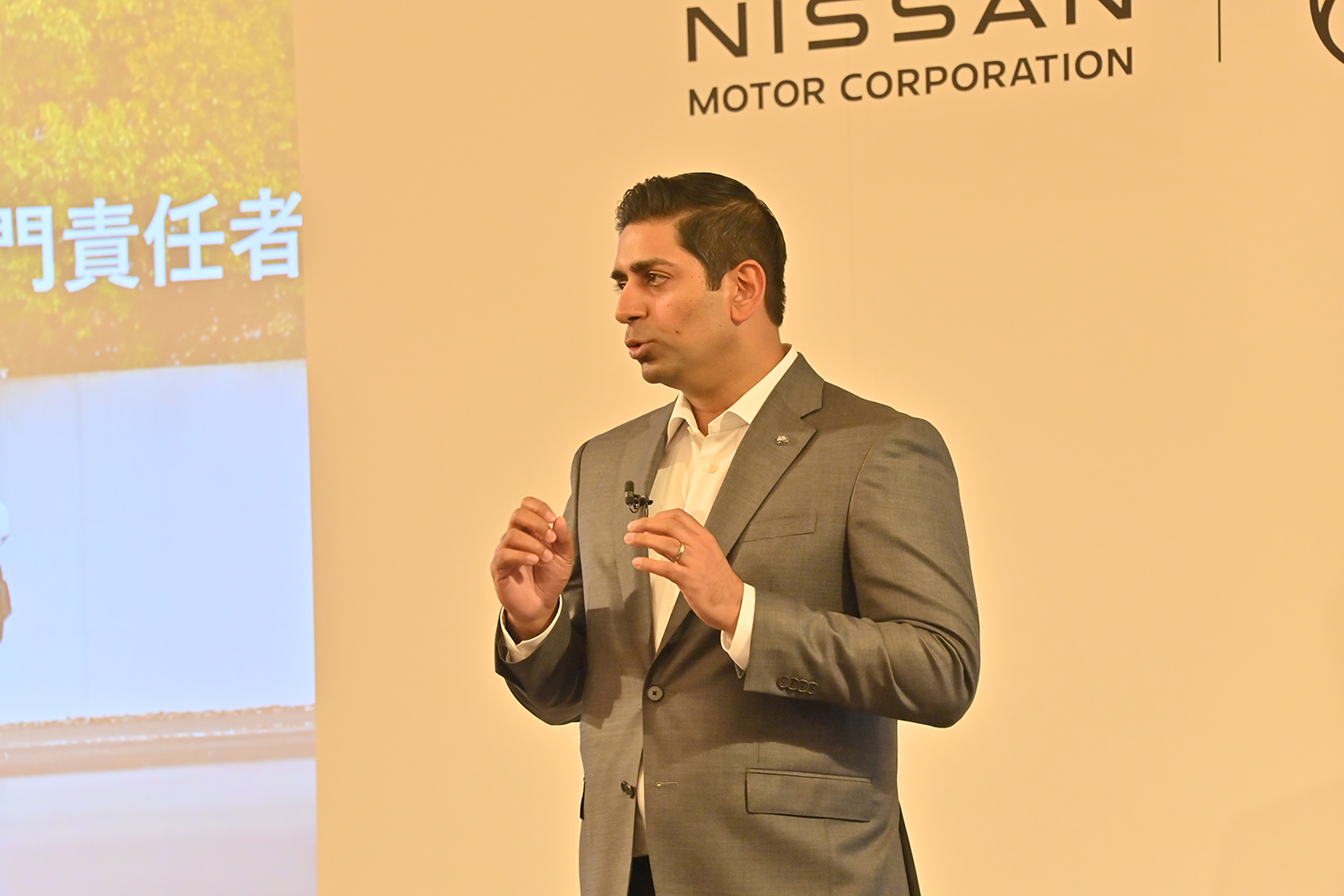 Wayve・Uber・日産による会見の様子