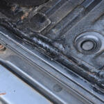 【画像】エンジンの調子やボディのキズより重要なものがある！　中古車を買うときは「下まわり」を何が何でも見るのが正解だった 〜 画像14
