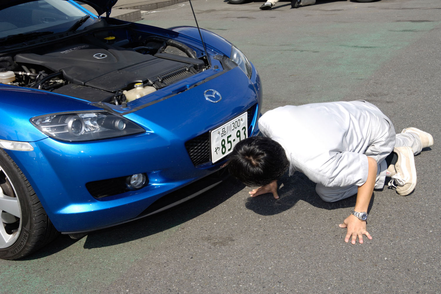 下まわりをチェックするイメージ 〜 画像6