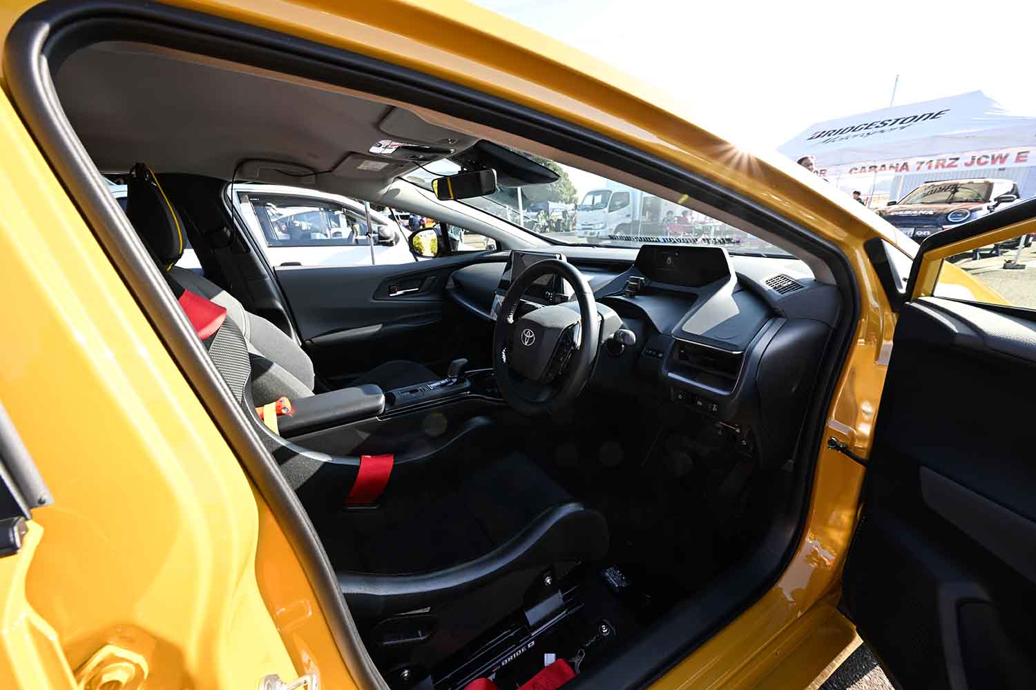 全日本ジムカーナで電気式駐車ブレーキ＋AT車の人気が急上昇中だった 〜 画像2