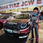 【画像】ジムカーナといえばMT……なんて時代じゃない！　超有名ドライバーが力を入れる「AT＋電動駐車ブレーキ」カテゴリーがいま激熱だった 〜 画像5