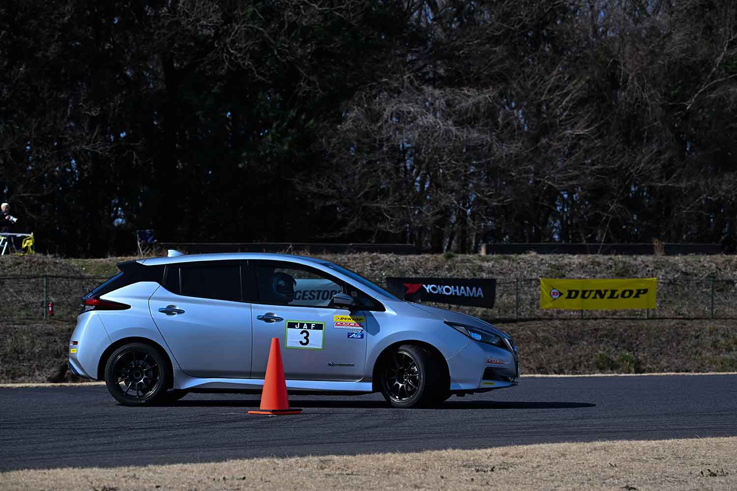全日本ジムカーナで電気式駐車ブレーキ＋AT車の人気が急上昇中だった 〜 画像9
