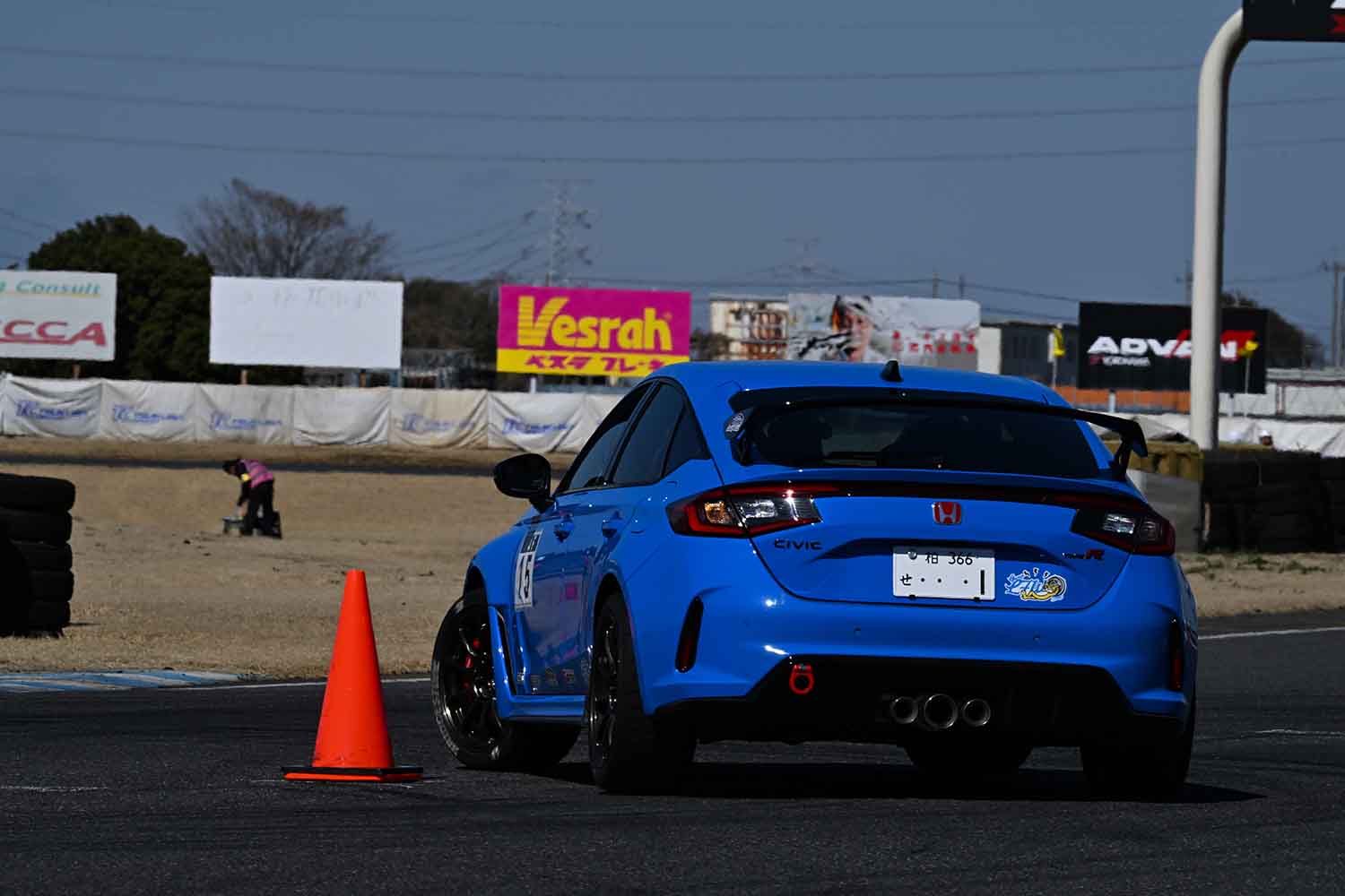 全日本ジムカーナで電気式駐車ブレーキ＋AT車の人気が急上昇中だった 〜 画像52