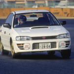 【画像】歴代インプレッサで一番デザインがいいのはどれ？　デザインのプロがNo.1に推したのはWRXじゃなくて初代のノーマルだった 〜 画像1