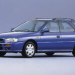 【画像】歴代インプレッサで一番デザインがいいのはどれ？　デザインのプロがNo.1に推したのはWRXじゃなくて初代のノーマルだった 〜 画像7
