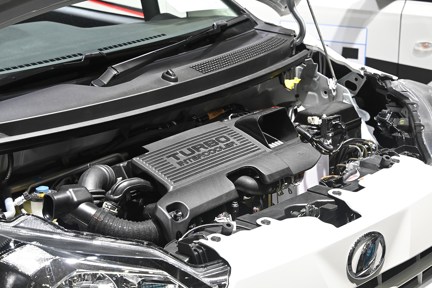 ミライース tuned by D-SPORT Racingのエンジン