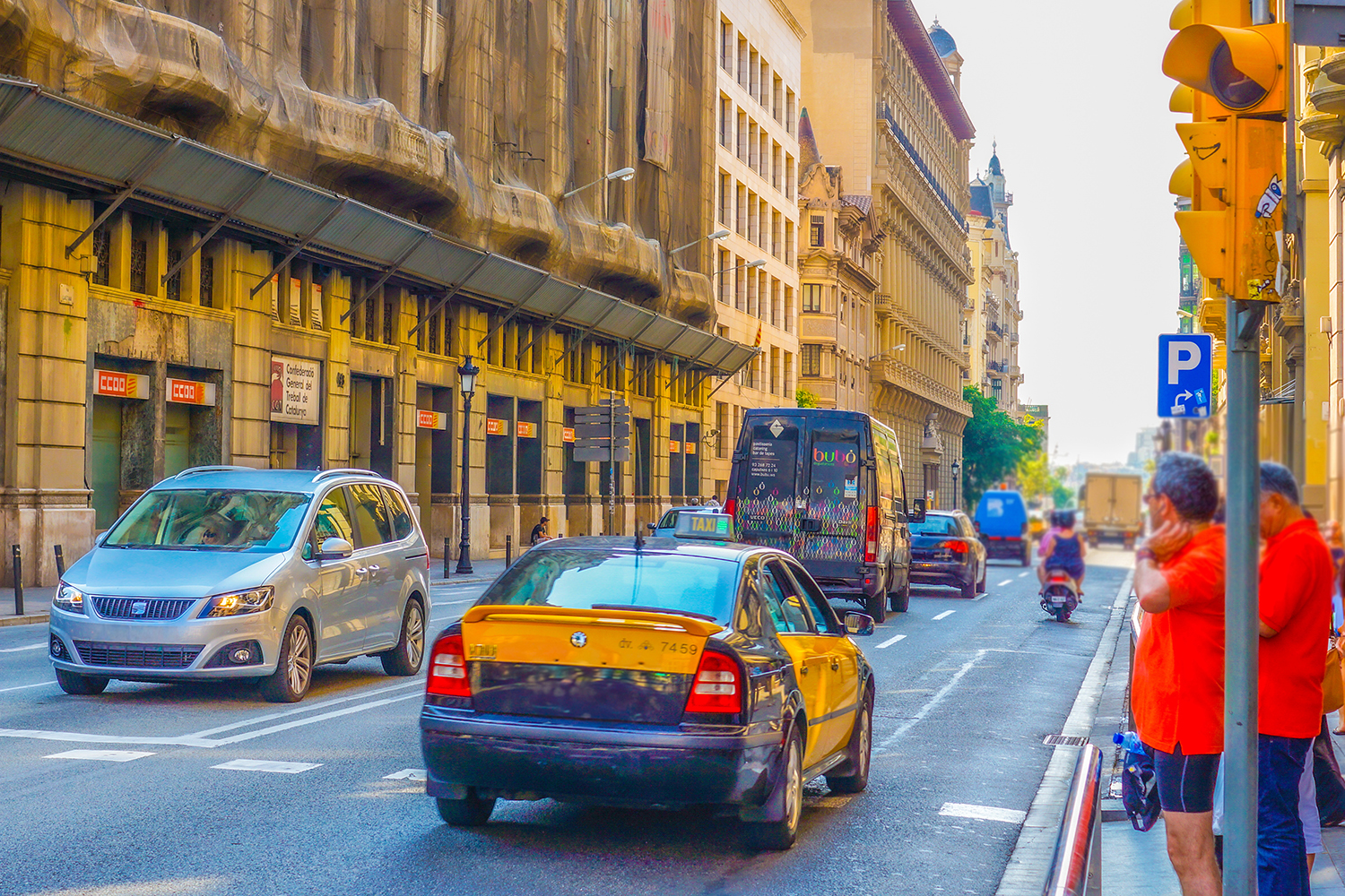 情熱の国スペインの交通ルールはラテン気質全開