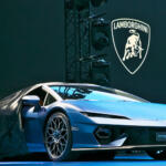 【画像】国立競技場をランボが貸切！　日本のお寺にフェラーリ！　エンパイヤステートビルの展望台！　ビックリ発表会を開催したメーカー６選 〜 画像4