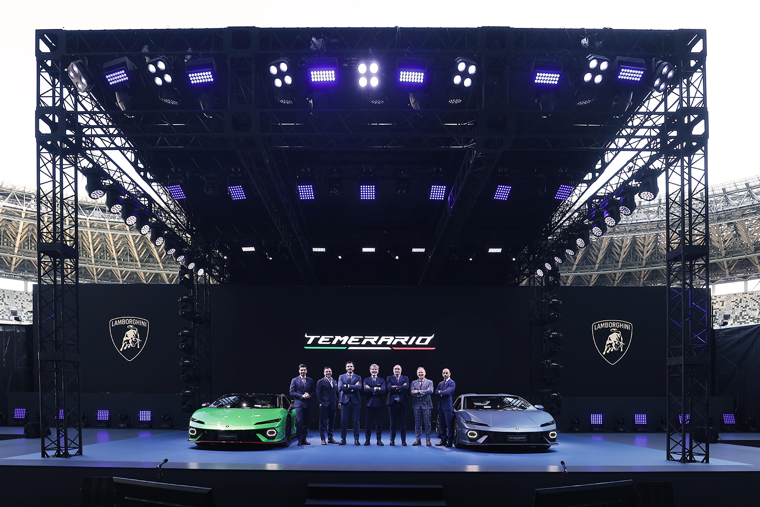 規格外の壮大すぎる発表会を開催したメーカー６選 〜 画像9