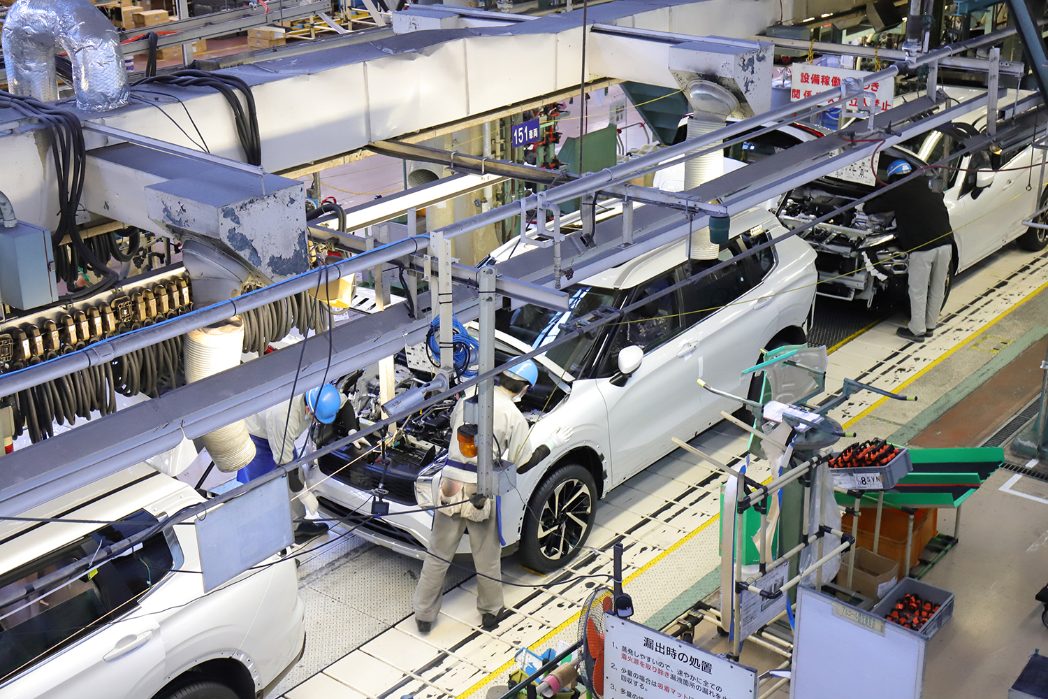 自動車工場のイメージ