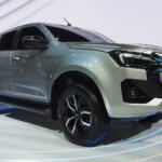 【画像】ピックアップベースのお遊びコンセプトカーかと思いきや……市販するだと!?　タイで見つけたいすゞD-MAXベースのレーシングマシンが衝撃のぶっ飛びっぷり 〜 画像6