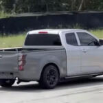 【画像】ピックアップベースのお遊びコンセプトカーかと思いきや……市販するだと!?　タイで見つけたいすゞD-MAXベースのレーシングマシンが衝撃のぶっ飛びっぷり 〜 画像5