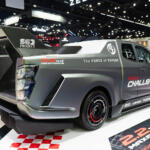 【画像】ピックアップベースのお遊びコンセプトカーかと思いきや……市販するだと!?　タイで見つけたいすゞD-MAXベースのレーシングマシンが衝撃のぶっ飛びっぷり 〜 画像12