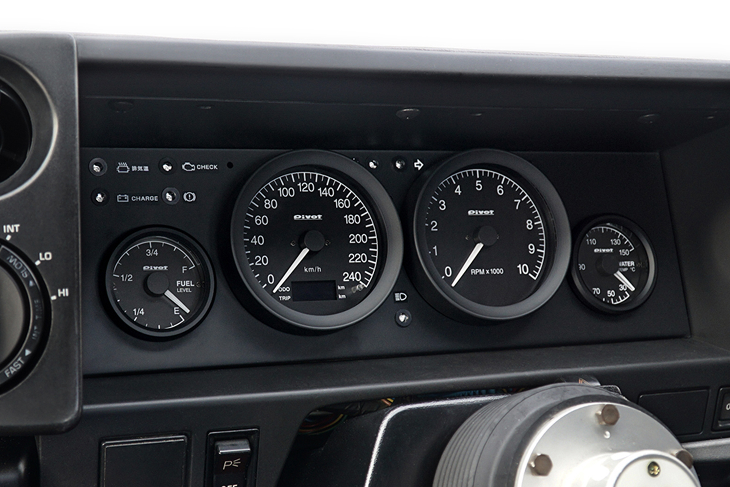 PivotのAE86用メーター