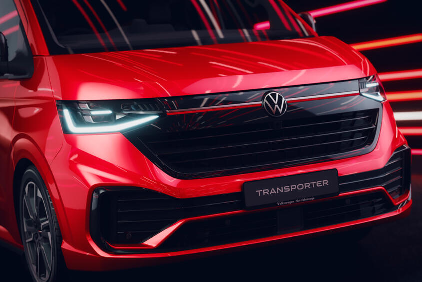 「赤いライン」が入るってことは商用バンのGTIか!?　VW「トランスポーター・スポーツライン」の正体とは