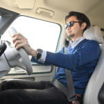 【画像】【試乗】VW ID.Buzzで静岡ー大阪間をロングドライブ！　ミニバン的使い方で「マル」と「バツ」を徹底チェック 〜 画像35