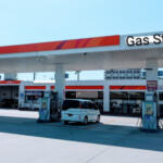 【画像】ガソリンスタンドは日本独特の呼び方！　石油業界的には「SS」と呼ぶことが多いけどナゼ？ 〜 画像3