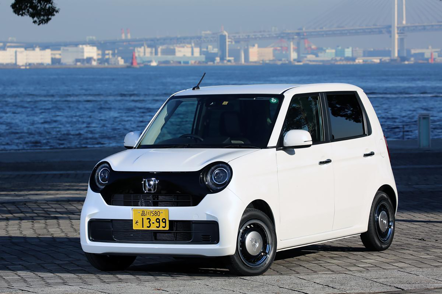 ホンダN-ONEのフロントスタイリング