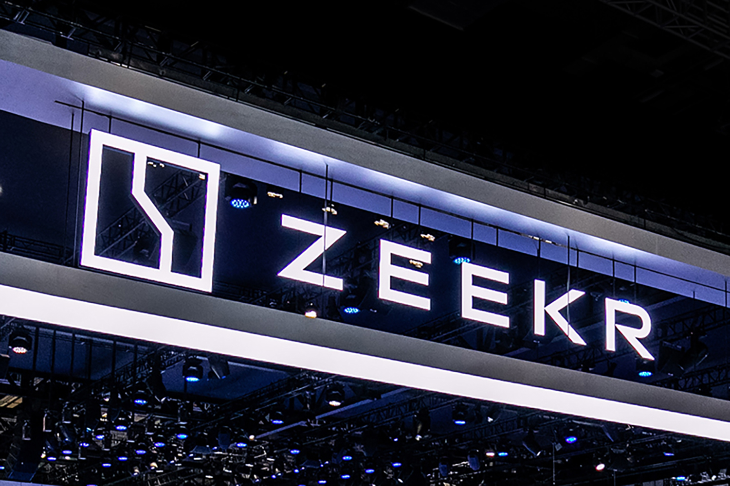 テスラにライバル意識メラメラなEVハイブランド「ZEEKR」とは