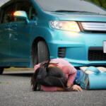 素人の行動でも「命を救える」！　人身事故に遭遇したときに覚えておくべき「応急救護」の方法とは