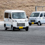 【画像】「やべぇ速い」と自動車専門学校の学生もサーキットで絶叫！　ダイハツを知ってもらうためのイベント「フューチャーメカニックエクスペリエンス」を覗いてみた 〜 画像3