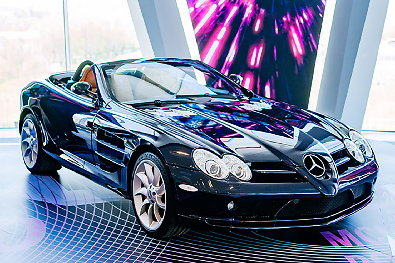 トリプルコラボで誕生したメルセデス・ベンツSLRマクラーレンの伝説すぎる中身【21世紀スーパーカーFILE #021】 〜 画像2