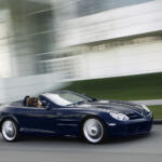 【画像】メルセデス・ベンツとAMGとマクラーレンが共同開発した衝撃作！　伝説の「メルセデス・ベンツSLRマクラーレン」がもつ圧倒的パフォーマンス【21世紀スーパーカーFILE #021】 〜 画像10