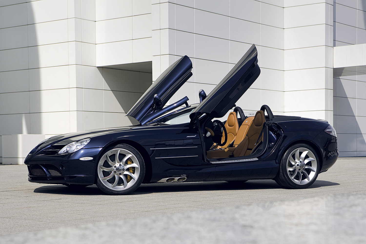 トリプルコラボで誕生したメルセデス・ベンツSLRマクラーレンの伝説すぎる中身【21世紀スーパーカーFILE #021】 〜 画像11