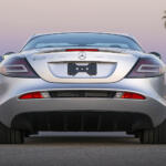 【画像】メルセデス・ベンツとAMGとマクラーレンが共同開発した衝撃作！　伝説の「メルセデス・ベンツSLRマクラーレン」がもつ圧倒的パフォーマンス【21世紀スーパーカーFILE #021】 〜 画像21