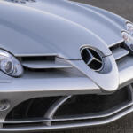 【画像】メルセデス・ベンツとAMGとマクラーレンが共同開発した衝撃作！　伝説の「メルセデス・ベンツSLRマクラーレン」がもつ圧倒的パフォーマンス【21世紀スーパーカーFILE #021】 〜 画像25