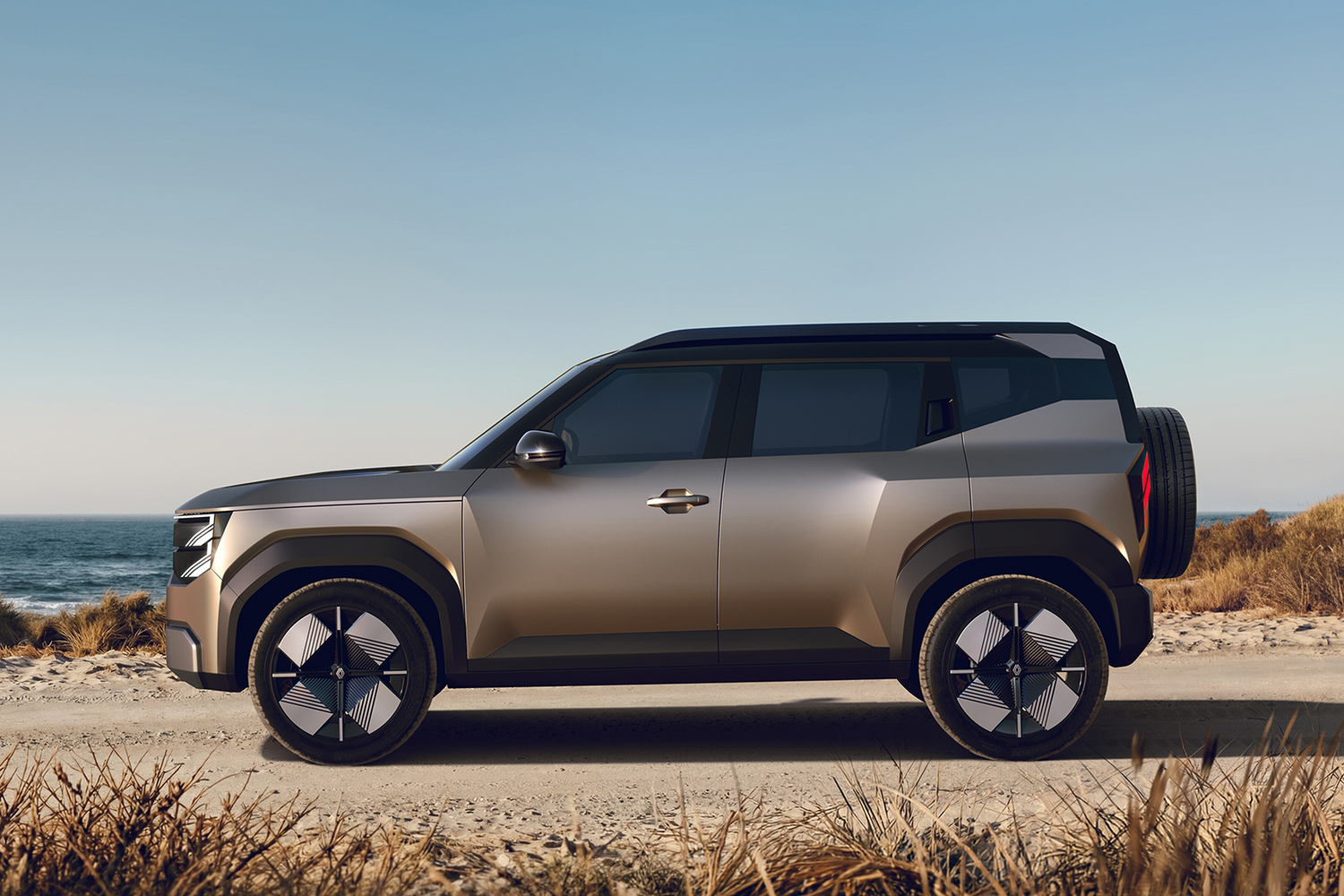 ルノー・ブリッジャーのサイドビュー