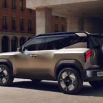 【画像】ルノーの新コンセプトカーを見ると日産ラシーンを思い出す人が続出ってマジ!?　だったら日産版も出せばけっこう胸熱な気がする！ 〜 画像11