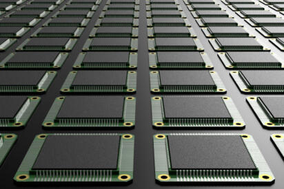 近年ずっとユーザーを悩ませる新車の納期遅延！　背景にある半導体不足はナゼ解消されないのか？