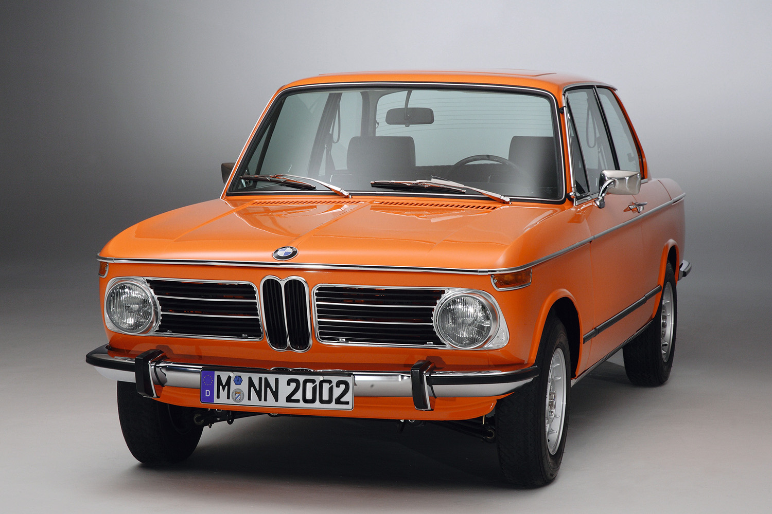 BMW 2002のフロントスタイリング