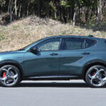 【画像】【試乗】パワーもトルクも変更ないのにマイチェンで確実に速くなった！　アルファロメオ・トナーレの切れ味鋭いハンドリングに心酔 〜 画像10