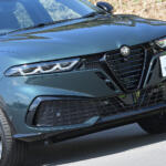 【画像】【試乗】パワーもトルクも変更ないのにマイチェンで確実に速くなった！　アルファロメオ・トナーレの切れ味鋭いハンドリングに心酔 〜 画像31