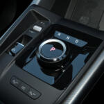 【画像】【試乗】パワーもトルクも変更ないのにマイチェンで確実に速くなった！　アルファロメオ・トナーレの切れ味鋭いハンドリングに心酔 〜 画像45